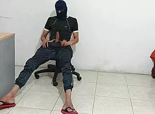 I Masturbate After Stepsister Gets Me Horny!