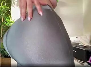 Big ass blondie teases with her oiled ass in leggings