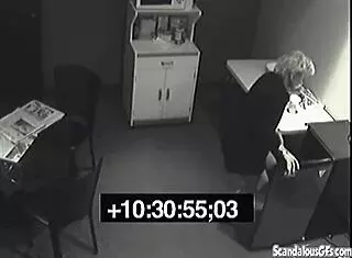 slut pisses in her rivals lunch at work