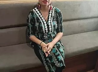 Jija ji gets seduced and fucked doggystyle by saalis