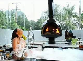 beautiful brunette milf masturbates wet pussy in bathroom 😍