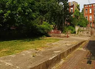 Audrey Ashes redhead squirting orgasm?