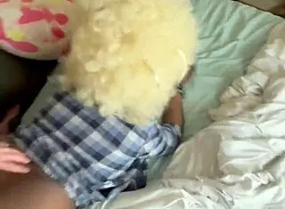 i made a homemade video with ebony and blonde, but i messed up the doggystyle