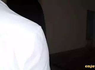 饥渴拉丁妹秀大奶子超骚