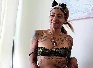 Paying rent with her throat 69 throatpie - deepthroat debt