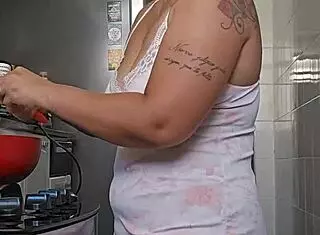 Pregnant woman showing off her big ass