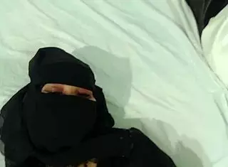 hot muslim girl has hardcore doggy sex with hindu boyfriend, so intense