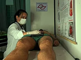 Patient gets erection in front of nurse at hospital