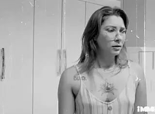 Ruvinha fez sexo a três com casal de amigos no seu aniversário