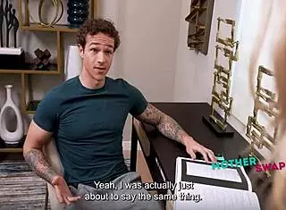 Patriot licks family tricks with sarah jessie alaina taylor