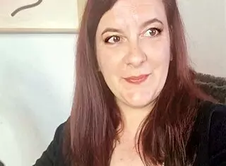 Gorgeous Italian Milf Has Fantastic Orgasm With Terri From Honeyplaybox