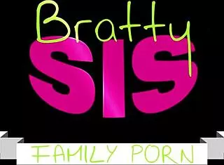 Sassy Jazmin Luv & Friend Claire Roos Show Stepbro Their Sprinkler Tinkler Pussies!