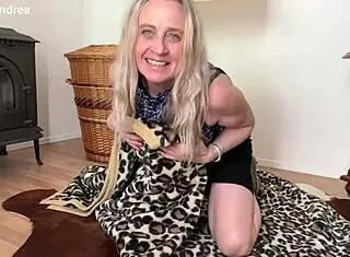 completely oiled i fist my hot prolapse pussy to orgasm