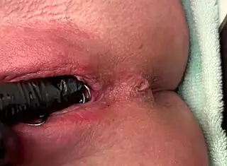 i rub my pierced clit hard in latex