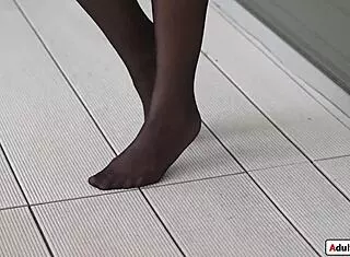 i love how 19yo mary bambola with big tits gives footjob and blowjob in lingerie