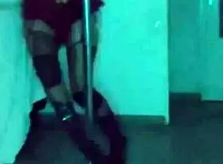 amysexxxjuguetona, rip those clothes for private striptease!