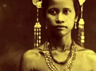 Dark lantern entertainment presents vintage women of the world from my secret life the erotic confessions of a victorian english gentleman