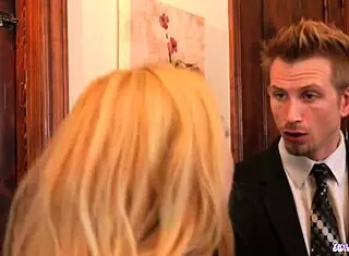 Anally Slammed Babe Plays With Kinky Anal Toy In Heels