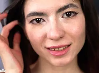 Young slut Luna Lynx gets anal fucked and shows ass gape?