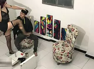 I give my stepbrother an erotic dance and end up fucking him hard 😏