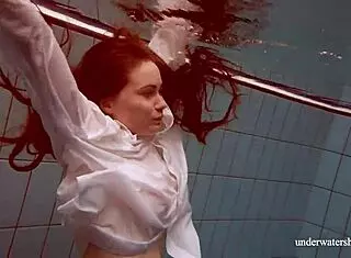 Big Natural Tits Babe Lola Underwater Swimming