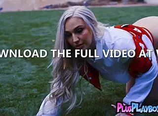 Stunning Blonde Milf Kendra Sunderland Poses Naked With Big Tits