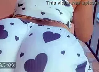 Swahili Twerking Queen Shows Off Her Big Ass Moves