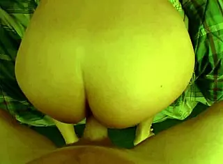 My pretty girlfriend rides quickie in cowgirl style! 😘