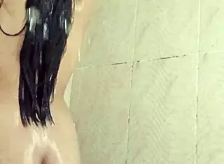 College Girl Masturbates In Shower And Gets Caught