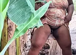 Hey, that evangelical milf is peeing in public with her big pussy.