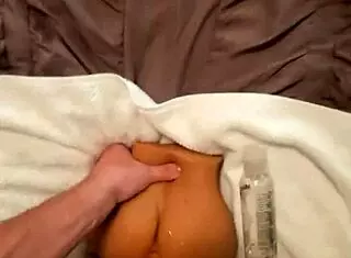Watch Mac Brampton fuck and bust on that sex toy!