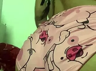 Innocent young 18+ woman shows off her pajamas wanting double sex hot teen 18+ with cowgirl and assfucking.