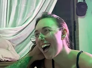 Cunhada Se Lambuzou De Leite - Amador