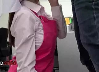 jeff's models feature hairy fat kailie raynes in doggystyle poses