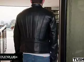 dakota lyn, the tight hot blonde, loves to show off her flawless ass in missionary and cowgirl