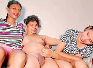 I watch tits and milf in threesome with deepthroat