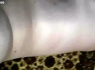 大奶肥臀熟人妻骚浪表演