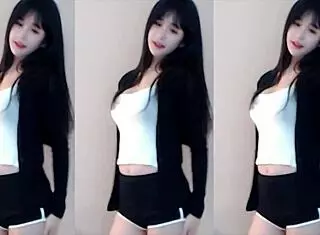 中国妹子狂舞快脱！