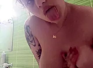 Big Boobs Hot Blonde Teen 18+ Masturbate Her Tight Pussy At Shower