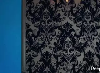 Blake Blossom丰满金发吞巨黑屌