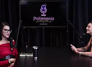 caroleta roots strips in interview!