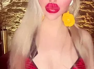 singer findom goaldigger controls song with blonde belly dancer at christmas