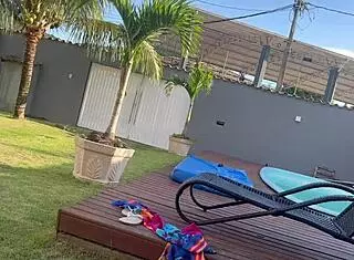 Did you see those young influencers swapping partners in the pool?