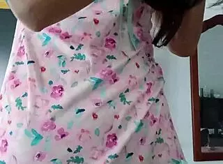 Model in sexy pajamas, innocent colleague, what are you hiding?