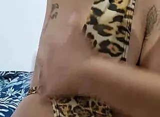 Babe anally fucked in outdoor threesome with cum on ass