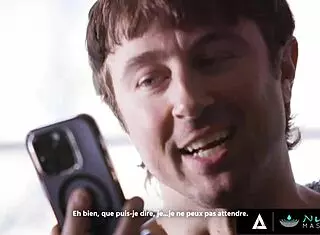 Vanna Bardot gives steamy Nuru massage