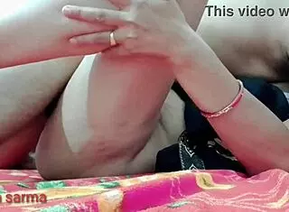 Indian Wife Enjoys Homemade Sex with Hindi Audio
