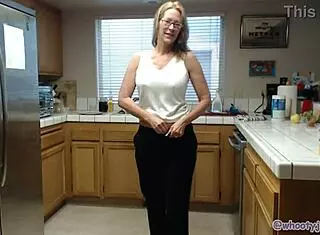 Jess ryan's sexy kitchen solo