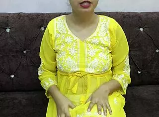 my pussy cums from little fingers 😩