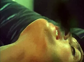 Venere bianca, slutty career woman in lingerie action